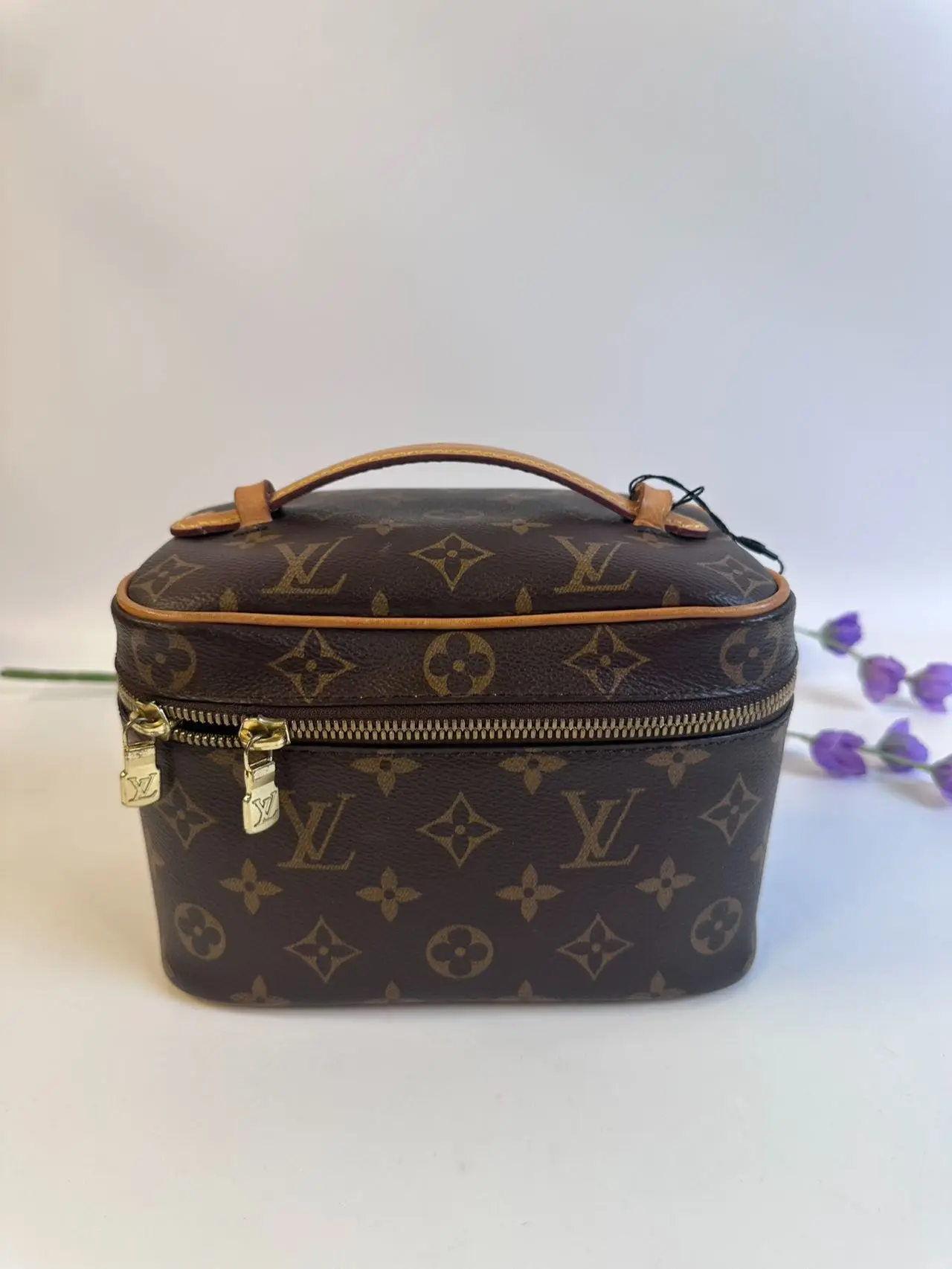 Pre-owned Louis Vuitton leather Toiletry Bags Nice mini Toiletry Bag 【BF 12Z】 ty