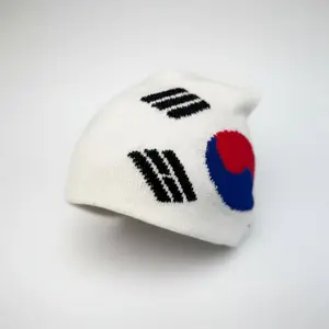 Korea Hand-Knit Beanie - Premium Softness for K-pop Fans & Korean Culture Enthusiasts - Cozy & Stylish Essential