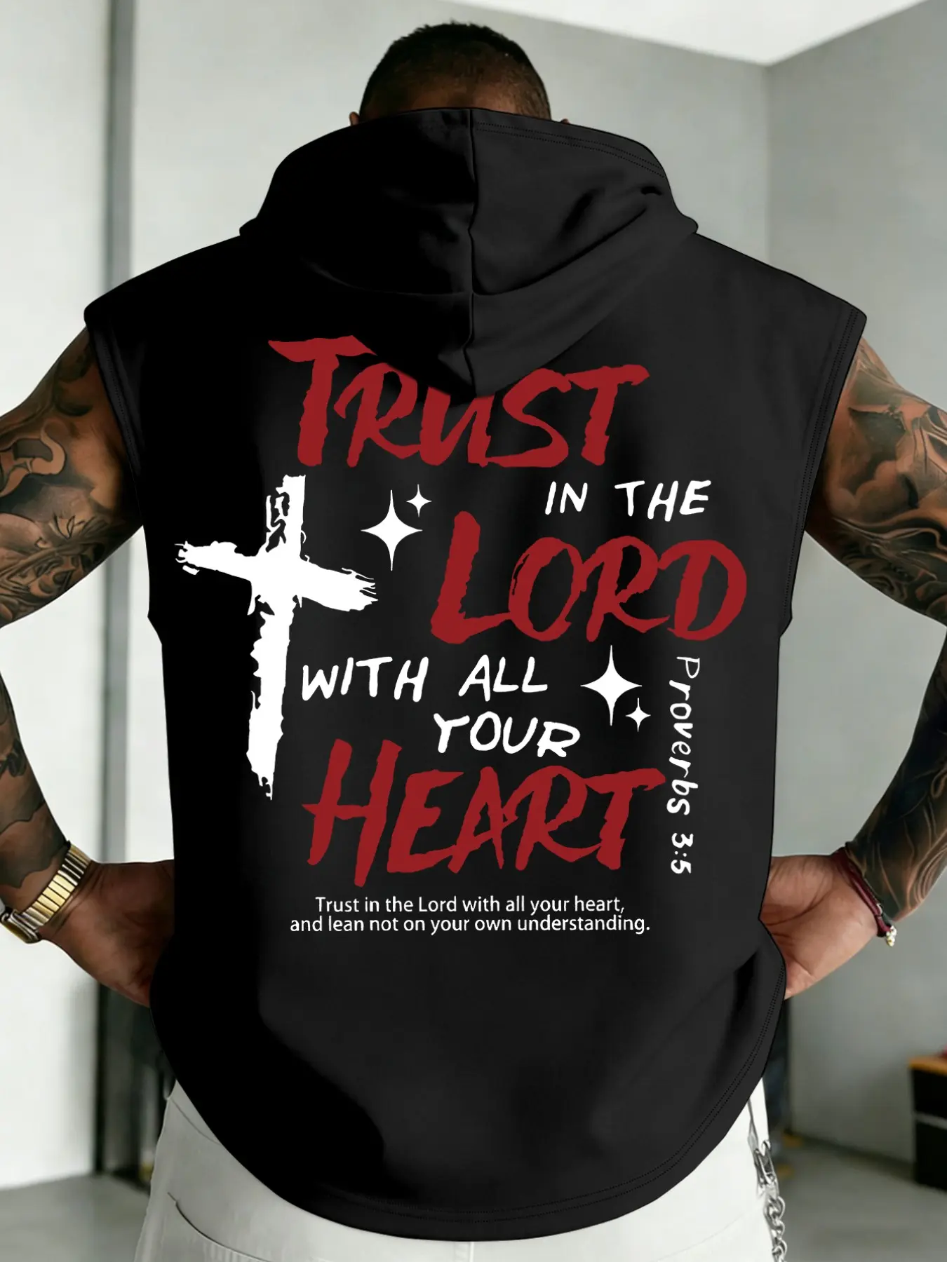 Men's Trust In The Lord With All Your Heart Bible Verse Print Sleeveless Hoodie, Inspirational Faith-Based Gym Tank Top, Casual Workout & Daily Wear Hooded Vest, Casual Print Clothes