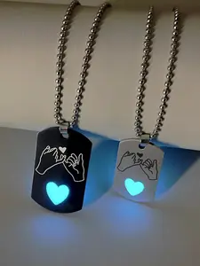 Luminous Couple Necklace, Heart & Hand Design Pendant Love Necklace for Women & Men, Fashion Jewelry for Party, Daily Decor, Trendy Exquisite Jewelry for Birthday Gift, Valentine's Day, Gift