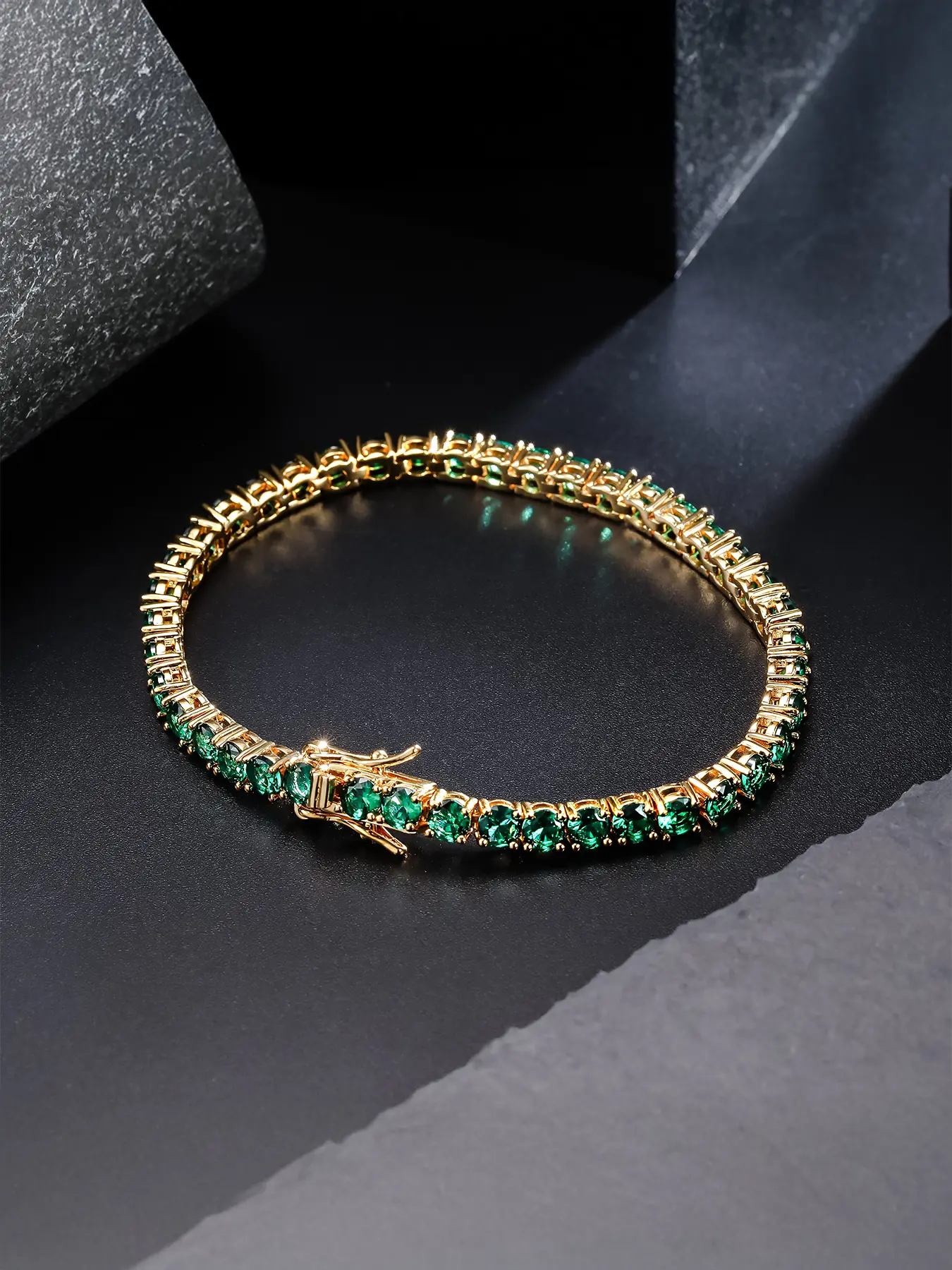 1pc ICED CHICS green zircon Jewelry Bracelet, hip-hop style, suitable for daily wear, gift, 4mm single-row tennis chain