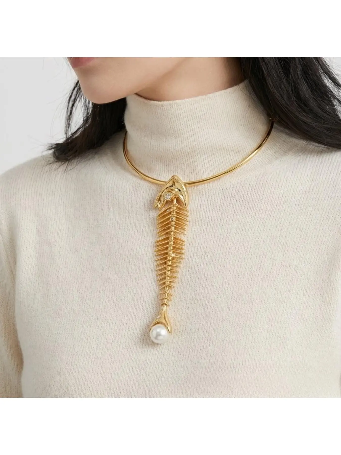 European and American diamond-inlaid fishbone pendant collar, fashionable temperament exaggerated necklace, personalized accessories, niche design, Jewelry Necklace, Drop Pendant Necklace