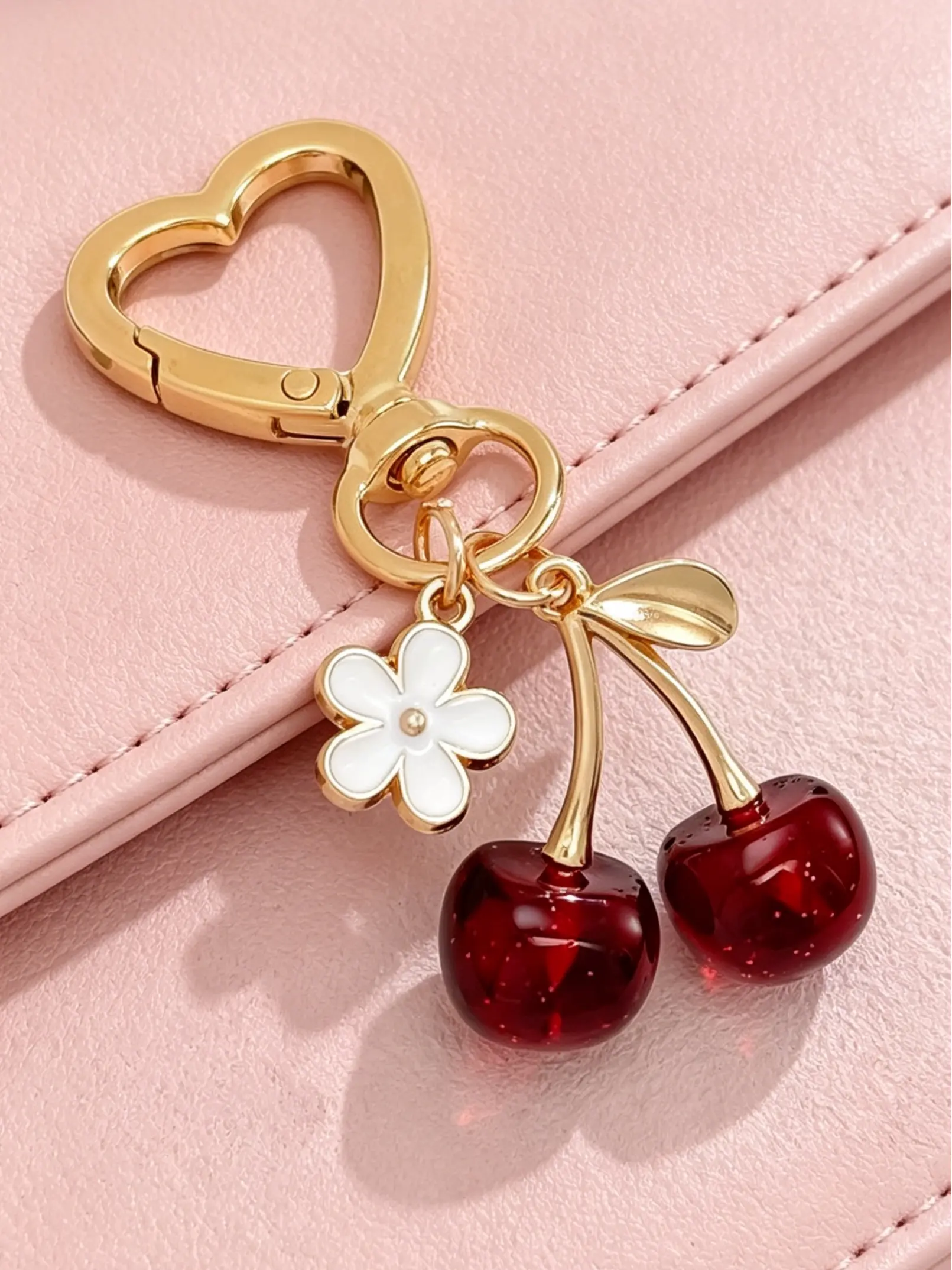 Chic Cherry Keychain Bag Charm, Alloy Material, Heart, Minimalist Design for Women's Accessories, Keychain for Bags, Perfect Gift Idea, Keychain Pendant