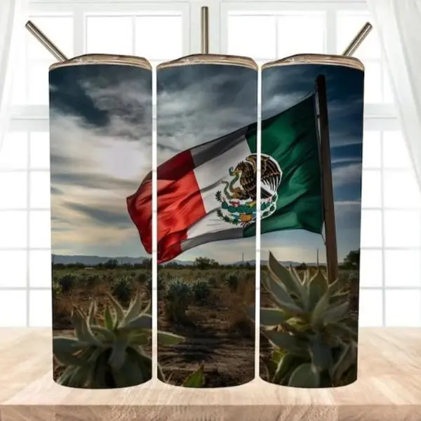 Vasos de día de independencia de México