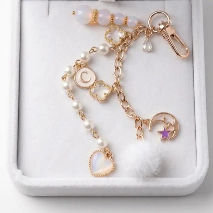 Classy Timeless Bridal Keychain, Handmade Stylish Keychain with Unique Design