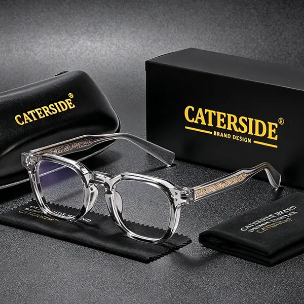 CATERSIDE Unisex Vintage Bold Angular Frame Square Eyeglasses, Blue Light Blocking Lenses, Gold Temple Tips for Travel, Bluelight Blocking, Classic Square Frame, Eyewear, Polycarbonate, Glasses Frames