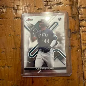 2022 Topps Finest Baseball # 23 Julio Rodriguez RC