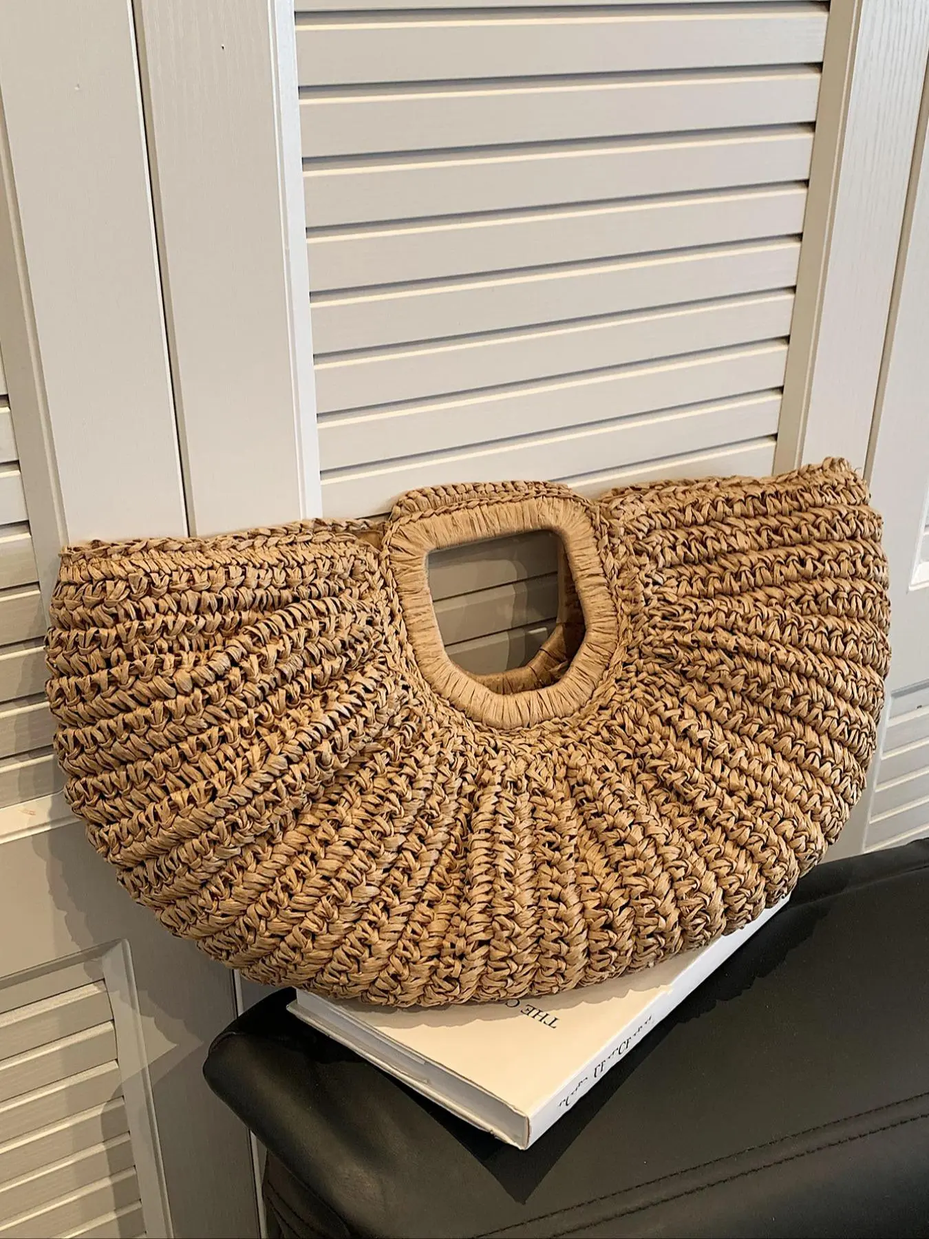 Women's 2026 Summer Large-Capacity Bohemian Straw Handbag Shoulder Purse, Casual Trendy Versatile Plain Color Bag, Boho Straw Bag for Travel and Daily Use