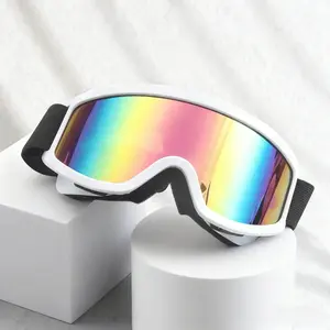 Large framed ski mirrors with coloured lenses and spounge anti-collicion anti-glares Outdoor sports snowboarding and snowRAIMENTRY