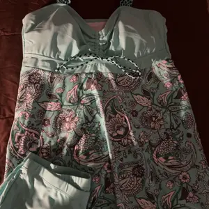 Women's Plant Print V-Neck Swimdress & Bottom Set, Casual Sleeveless Tankini Top & Shorts Two-piece Swimsuit for Beach Holiday Vacation, Ladies Swimwear for All Seasons, Floral Print Swimsuit