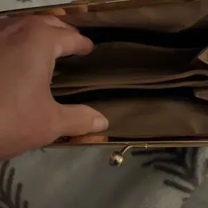 review image 3