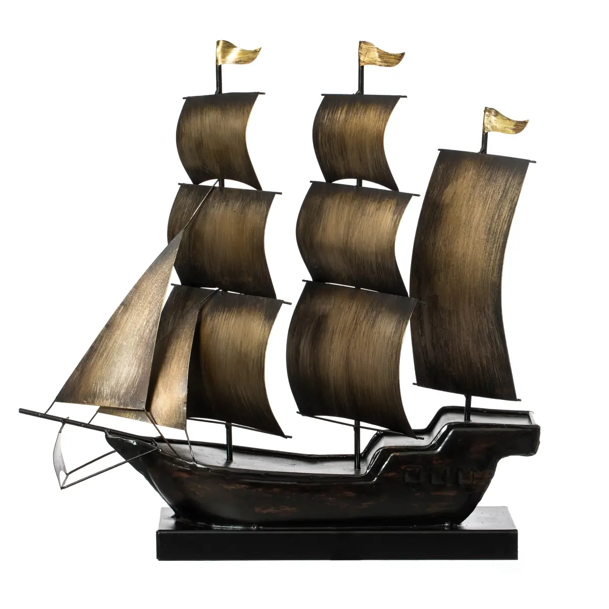 Vintiquewise QI004320-N Pre-Assembled Decorative Metal Sailboat Figurine - Vintage Nautical Trinket, Sleek Elegant Design, 20' w x 5' d x 20' h, 5.6 lb, Indoors Living Room Desktop Ornament, Wall Decor for Boats-Themed Spaces