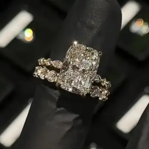 Maxine CZ 5.0ct Cushion Cut 2PC Engagement Ring Set, Bridal Ring Set In Sterling Silver, 5A Cubic Zirconia Women's Ring Jewelry,Wedding Ring Set for Daily,Travel,Proposal,Birthday,Anniversary