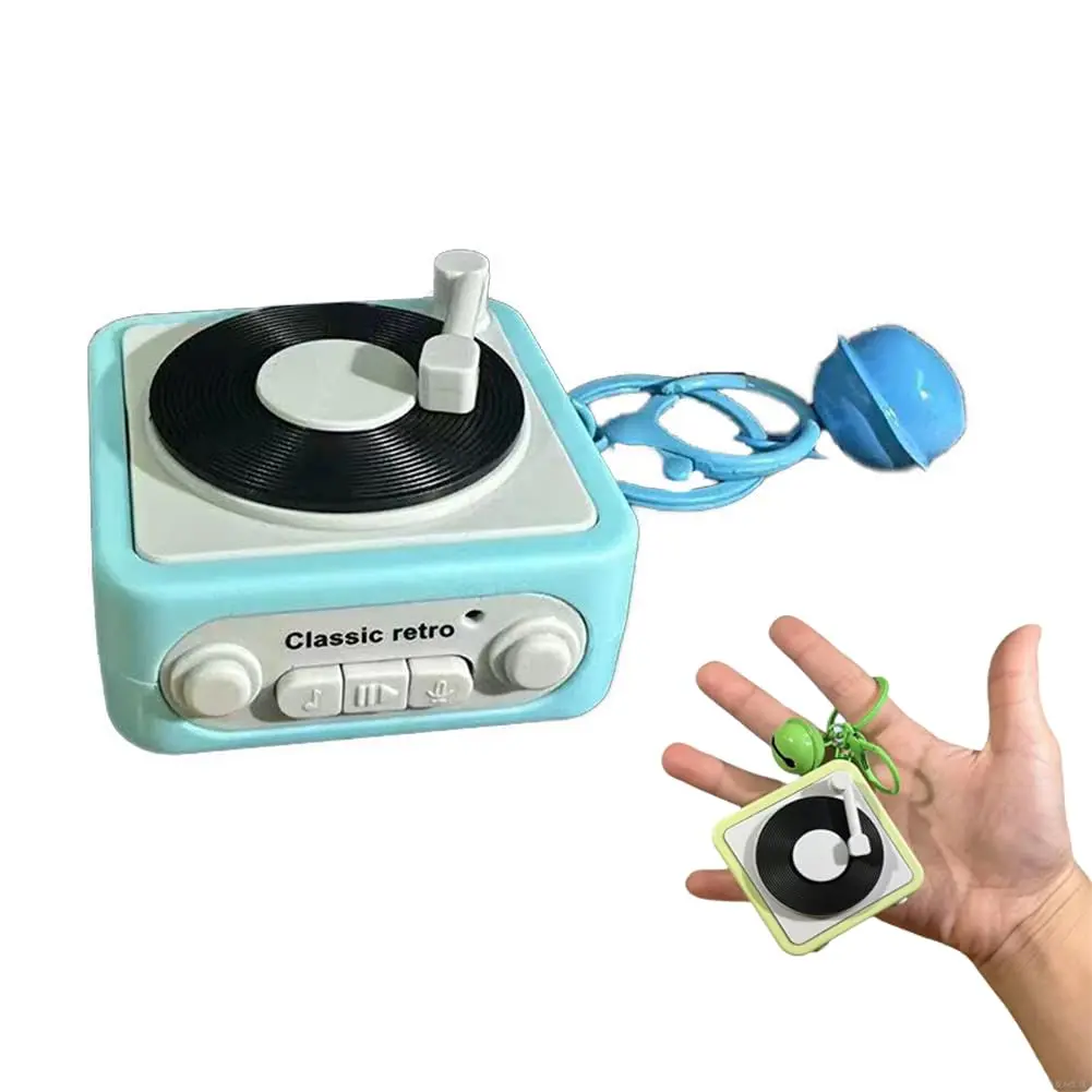 Vintage Record Player Keychain, Stylish Plastic Mini Music Box with Recordable Voice Message, Heartfelt Voice Gift for Parties, Cool Keychains, Stylish Keychain