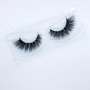 NAUGHTY lashes NAUGHTY lashes