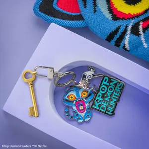 1PC Netflix Officially Licensed  K-POP Demon Hunters Derpy Alloy Keychain Fashion Character Key Ring Waterproof Sturdy Bag Decor Perfect Birthday Holiday Gift For Friends And Kpop Lovers