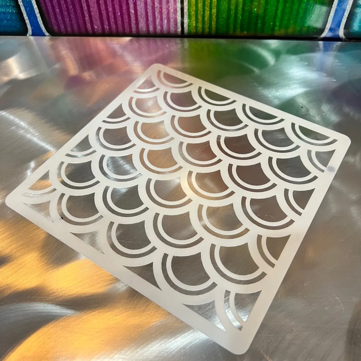 Fish scale stencil size 3