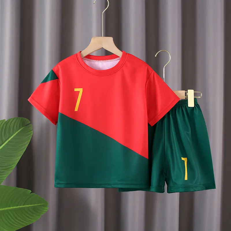 Boys' Quick-Dry Soccer Set - No. 7 Jersey Games/Training - Soccer Team Uniform Short Sleeve Shorts Set, Suitable Outdoor Use