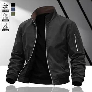 Men's windproof stand-up collar jacket, classic retro bomber jacket, wear-resistant and comfortable fabric, multi-pocket design, daily casual wear, holiday travel, photo clock in light social adaptation, fashion trend practical jacket, suitable for spring