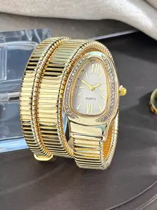 Trendy Fashion Women's Watch, Rhinestone Snake Bracelet Quartz Watch, Silver Color Alloy Case, Mineral Glass Dial, Casual Style, Fashionable Wristwatch, Rhinestone Decorated Watch