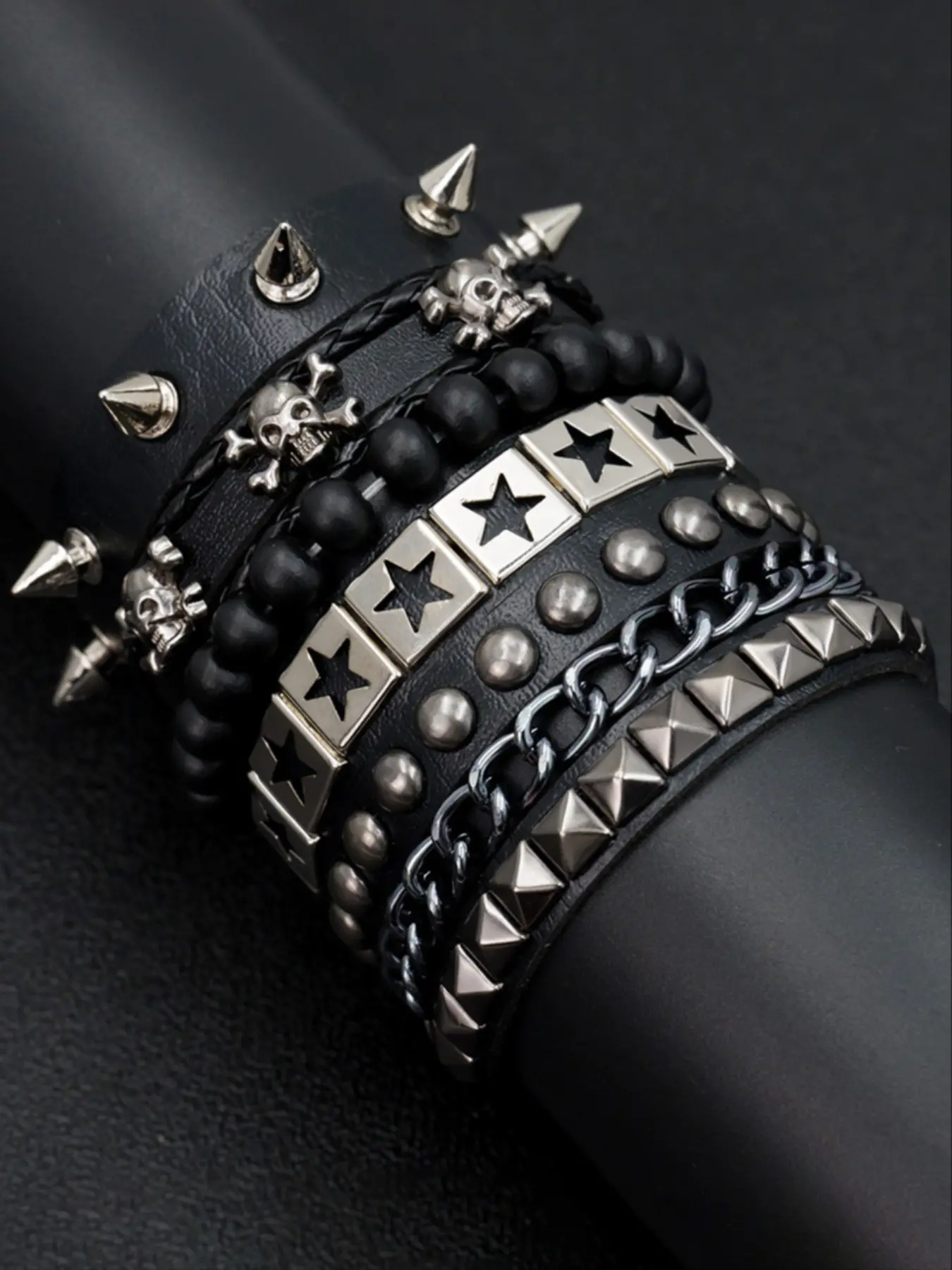 Men's Punk Style Chain Bracelet Set, 5-Piece Stackable Bracelets Multi-Layered Skull Beaded Hip-Hop Rivet Design, Hip Hop Jewelry, Stacked Bracelets, PU Leather Wristbands for All Seasons, Versatile Accessory