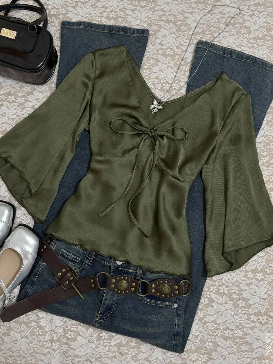 Women's Autumn Simple Solid Color Front Tie Flare Sleeve Shirt