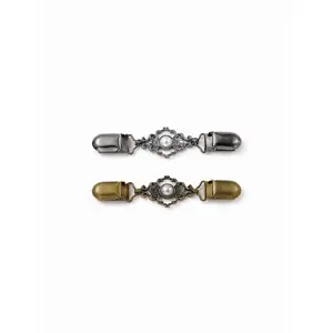 Cider 2 PCS FAUX PEARL KNOT SWEATER CLIP