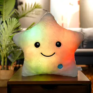 Light Up Star Plush Pillow, Glowing Soft Adorable Stuffed Star Toy in 24cm & 40cm, Soft LED Night Light Cushion with Multiple Colors, Cute Gift for Kids, Girls, Room & Bed, Kawaii Squishies