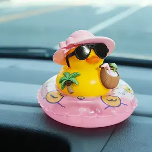 1pc Novelty Summer Duck Car Dashboard Ornament, Palm Tree Coconut Yellow Duck with Swim Ring, Cute Car Dashboard Figurine, Fun Auto Interior Accessory for Women Men, Desk Decor Gift, Car Interior Decoration, Car Interior Ornaments, Car Accessories