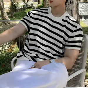 Men’s Black & White Striped Knit Short-Sleeve T-Shirt, Loose Fit Crew Neck, Korean Casual Style, Breathable for Summer, Suitable for Daily Commuting/Outdoor Wear. men's t shirts.men's wear flash sale.