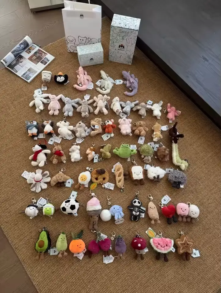 JELLYCAT New 2026 Plush Keychain Collection, Ultra Soft Kawaii Animal Bag Charm, Stylish Trendy Keyring Pendant, Best Gift for Girls Boys Birthday Christmas