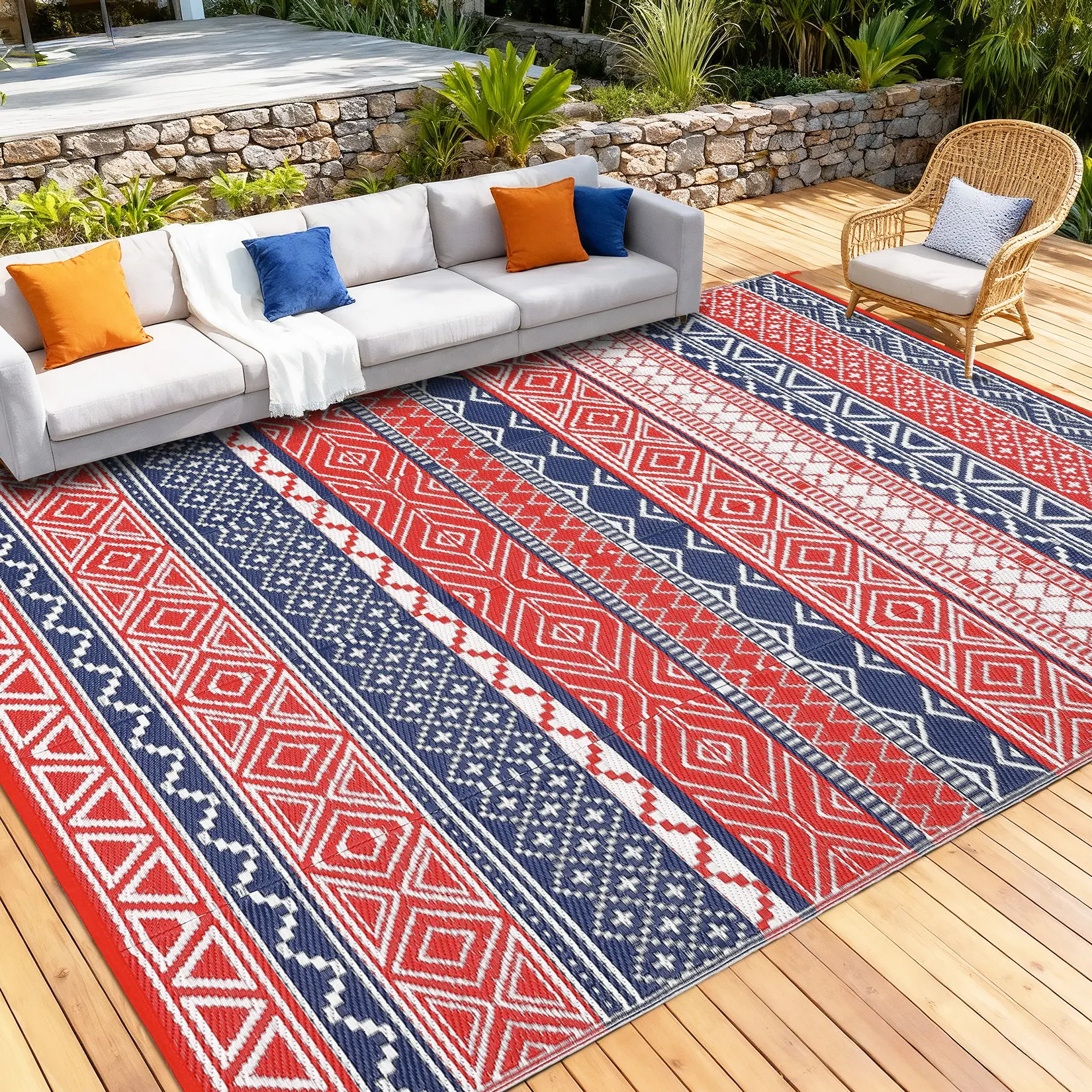 Outdoor Rug, Waterproof Reversible Plastic Straw Rug for Patio, RV, Camping, Bohemian Black & White Large Area Rug, Easy Clean Woven Floor Mat for Deck, Picnic & Beach