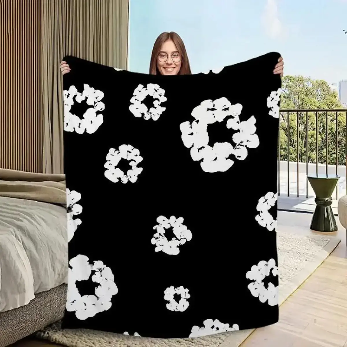 Single-Sided Luxurious Soft Flannel Plush Throw Blanket - Comfortable Bedding Throw for Sofas, Bedrooms, Travel Gifts, Throw Blankets