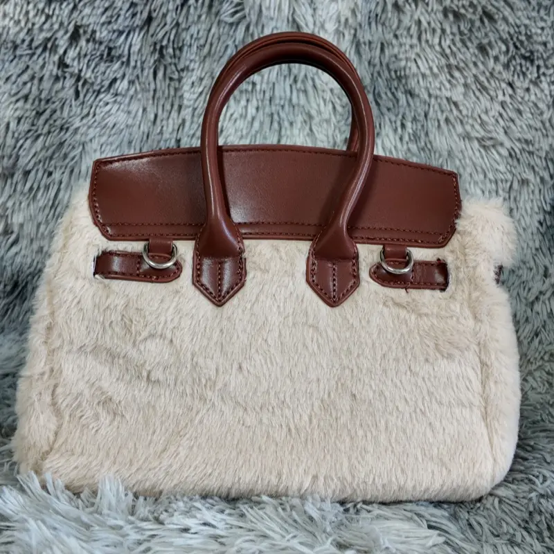 New Autumn/Winter 2026 Cute Cartoon Plush Crossbody Bag – Large-Capacity, Versatile Women's Handbag
