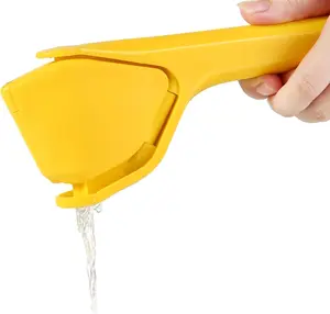 Manual Lemon Squeezer – Flat Foldable Citrus Juicer Press for Lemon, Lime & Orange, Easy Juice Extractor (Space-Saving Design)