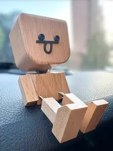 FINDAMAZE Shaking Wooden Man Ornament, Wood Figure with Spring Legs, Shaking Feet Wooden Man for Car, Funny Cars Ornaments with 12pcs Magnetic Expressions, for Car Dashboard, Home Decor, As Gifts