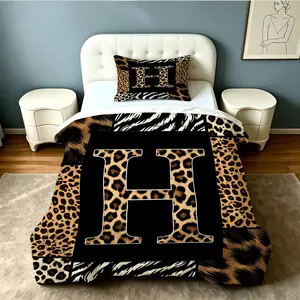 2/3Pcs Classic Leopard Print Letter Comforter Set (with Filling, No Pillow Core), Soft, Skin-Friendly, Warm and Comfortable, Versatile for Bedroom Bedding, Practical for Creating a Cozy Sleeping Space.