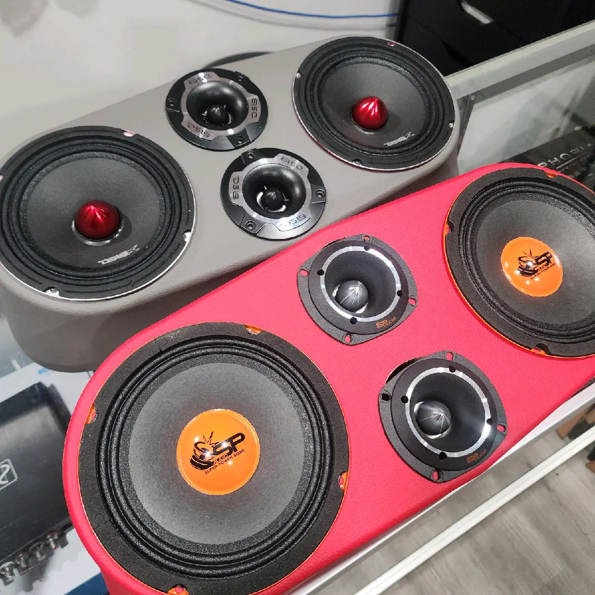 Universal 19” Sound Bar  Pod 2 x 6.5" Midrange & 2x Tweeter  (wood and fabric ) LEER PRIMERO  cut out 5.81 NO INCLUYE BOCINAS , NO SPEAKERS INCLUDING