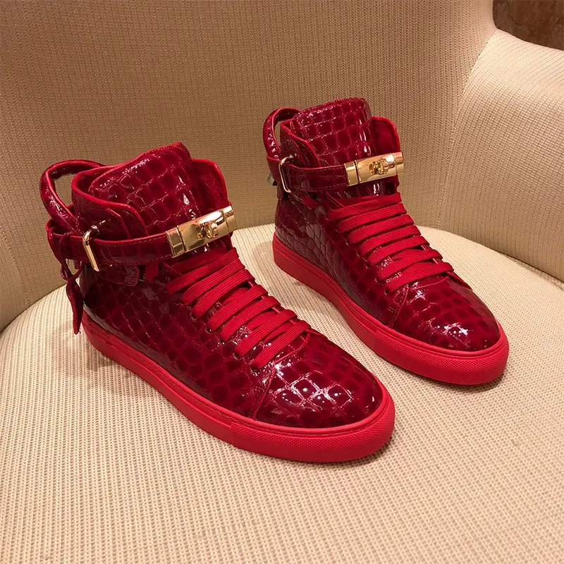 Men's Stylish Footwear embossed crocodile high top sneakers lock lace red flats real leather designer boots men's casual shoes