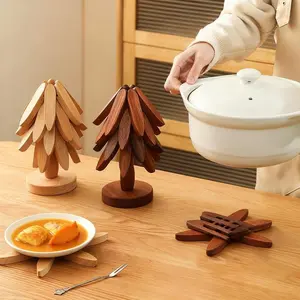 Natural Tree Trivet Set 4 Wooden Trivets 1 Stand in Christmas Tree Design Heat Resistant Foldable Solid Wood Coasters Ideal for Hot Pots Bowls Dishes Teapots Perfect Christmas Party Table Decor Kitchen Essentials
