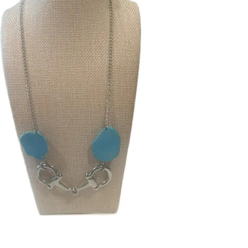 Faux Silver Horse Bit Necklace with Turquoise Gemstone Slabs - Rustic, Lightweight, Nature-Inspired Unisex Semi-Formal Casual Jewelry, Easy-To-Wear Versatile Accessory, Choking Hazard Small Parts