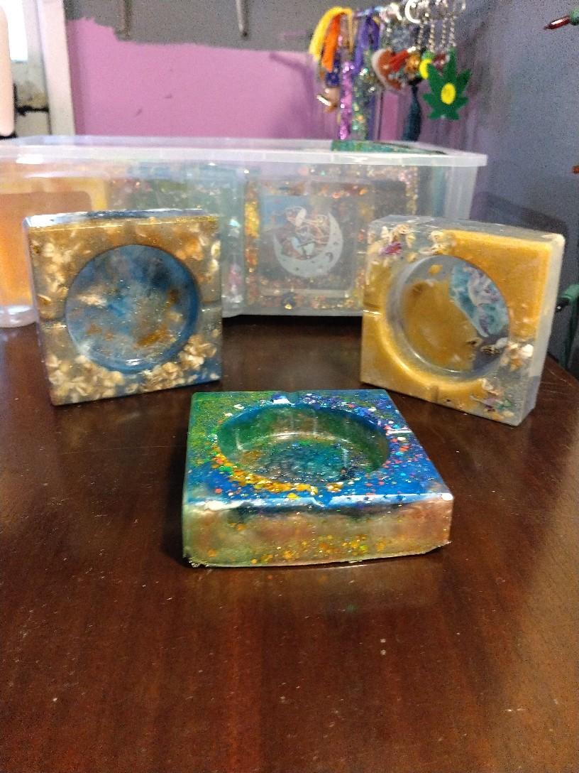 square ashtrays/candle holder/storage container