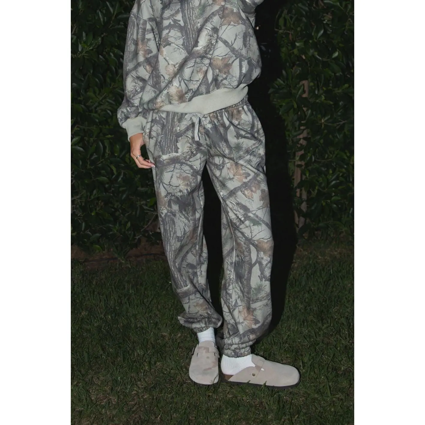 Camo Fleece Lounge Jogger Sweatpants - Soft Lightweight Cloud Fleece Fabric with Elastic Waistband & Reversible Pockets
