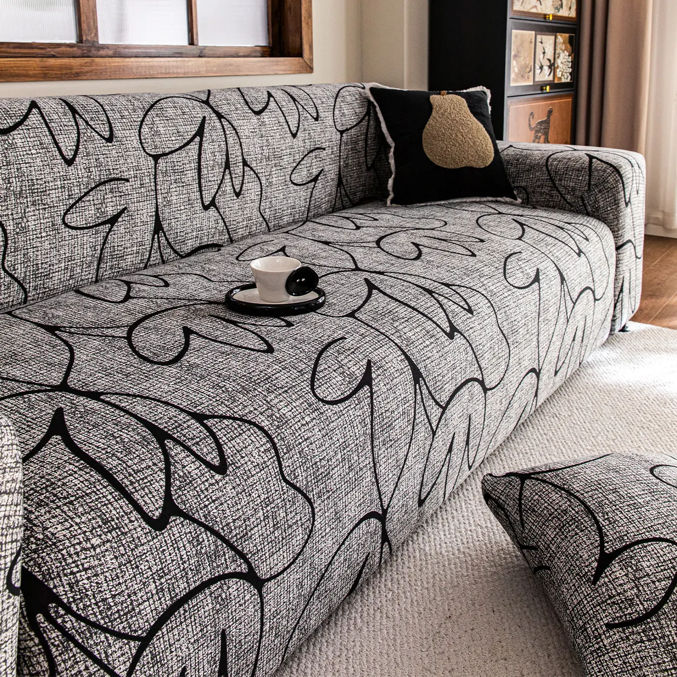 Classic Line Pattern Sofa Cover, Sofa Slipcover, Soft Texture, Machine Washable, Sofa Covers Washable, Pet Furniture Protector, Dust-Proof & Stain-Resistant, for Daily Use, Fits 2/3/4-Seater Living Room Sofas