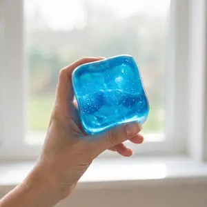 Ice Cube Water Drop Squeeze Toy in Blue, Rosie-Style Stress Relief Ball Ice Cube Squeeze Fun-Sensory Squeeze Toy - Sensory Toy Stress Relief Squeeze Fun -Stress-Reducing Blocks Relaxing and Fun Squeeze Toy Gift for Stress Relief