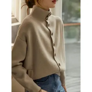 New fine knit stand-collar button cardigan, minimalist plain design, loose-fitting autumn and winter outerwear, versatile autumn coat, knitwear