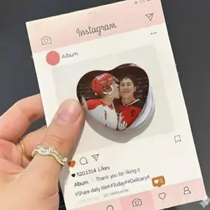 Rozanov & Hollander Retro Heart Phone Grip Set – Heated Rivalry Inspired Hockey Romance Folding Stand, Cute Couple Merch, Kindle Grip