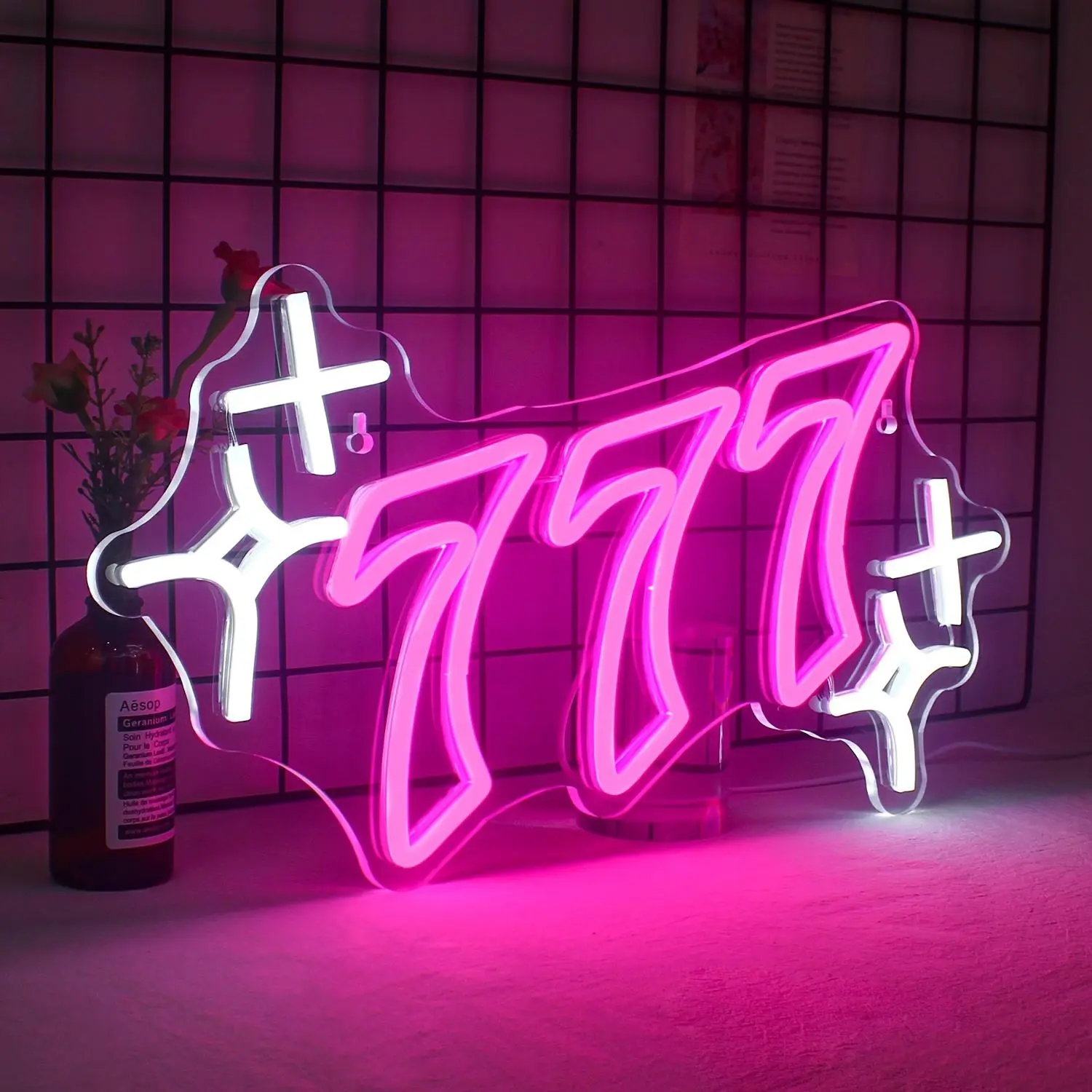 Led 777 Number Neon Sign, USB Powered Neon Sign Light, Decorative Neon Light, Wall Mounted Neon Sign for Supermarkets, Clubs, Game Halls, Home Wall Decoration, Led Neon Lights, Led Neon Signs