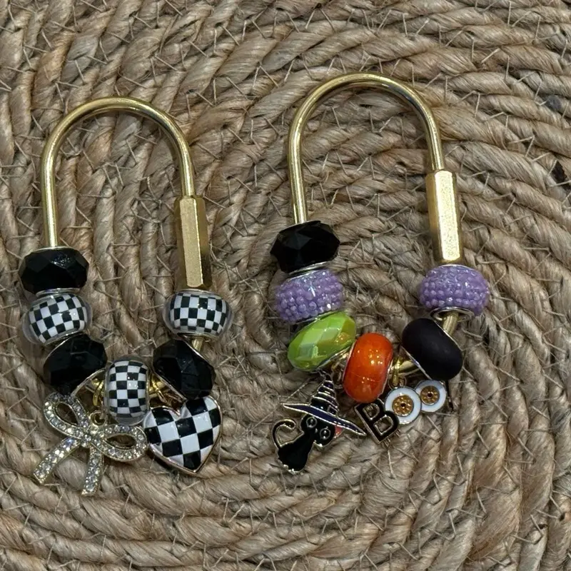 Carabiner Keychain/Bag charm