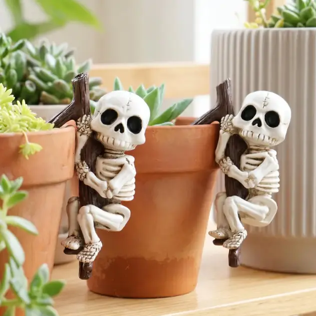 Skeleton Plant Pot Hanger Set - Gothic  Sculpture , Planter Edge Sitter, Succulent Pot Accessory, Spooky Outdoor Ornament Gift garden decor supply statue funny decoration